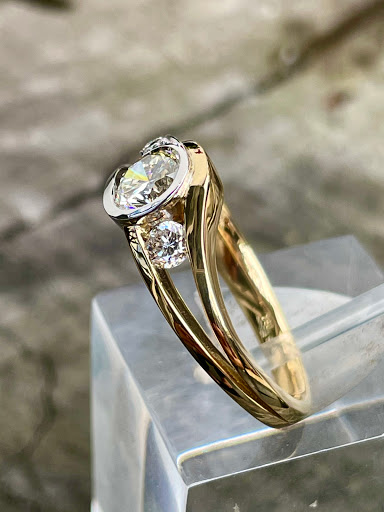 Ruby Red Jewellery - Visual