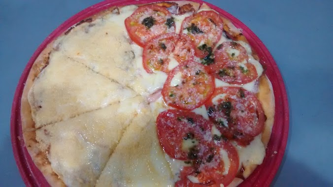 zutti pizza y empanada, Author: Juan pablo Banegas