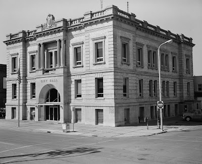 Grand Forks City Hall