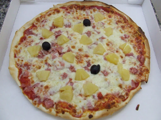 Photo 2 - Gino Pizza