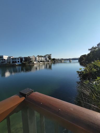 Sunshine Cove Way Waterfront Park - Thumbnail