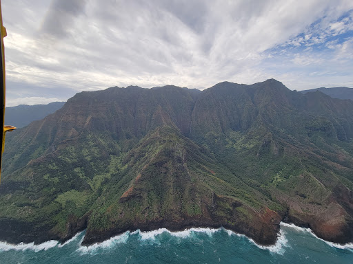 Maui Helicopter Tours - Thumbnail