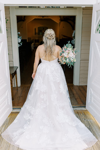 Beyond Beautiful by Heather On Location MakeUp and Hair Artistry - Thumbnail