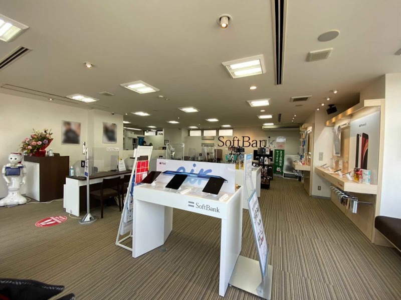 ソフトバンク愛甲石田［ワイモバイル取扱店］