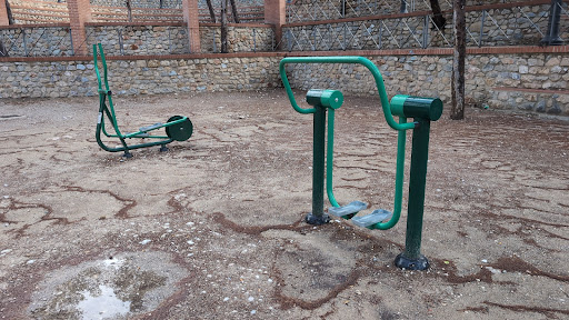 Gimnasio callejero - Spain