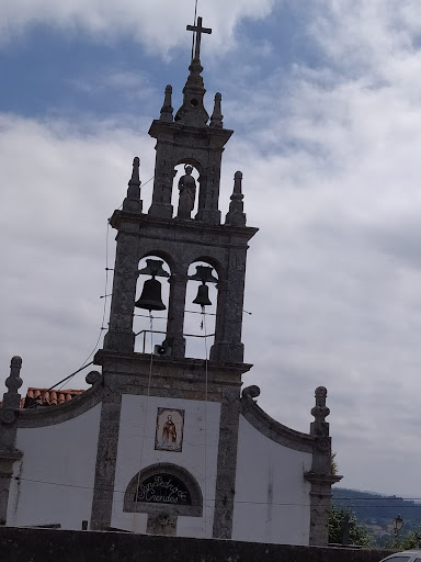 Iglesia de San Pedro de Crendes