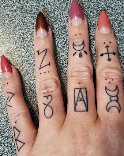 Tattoo Saloon - Visual