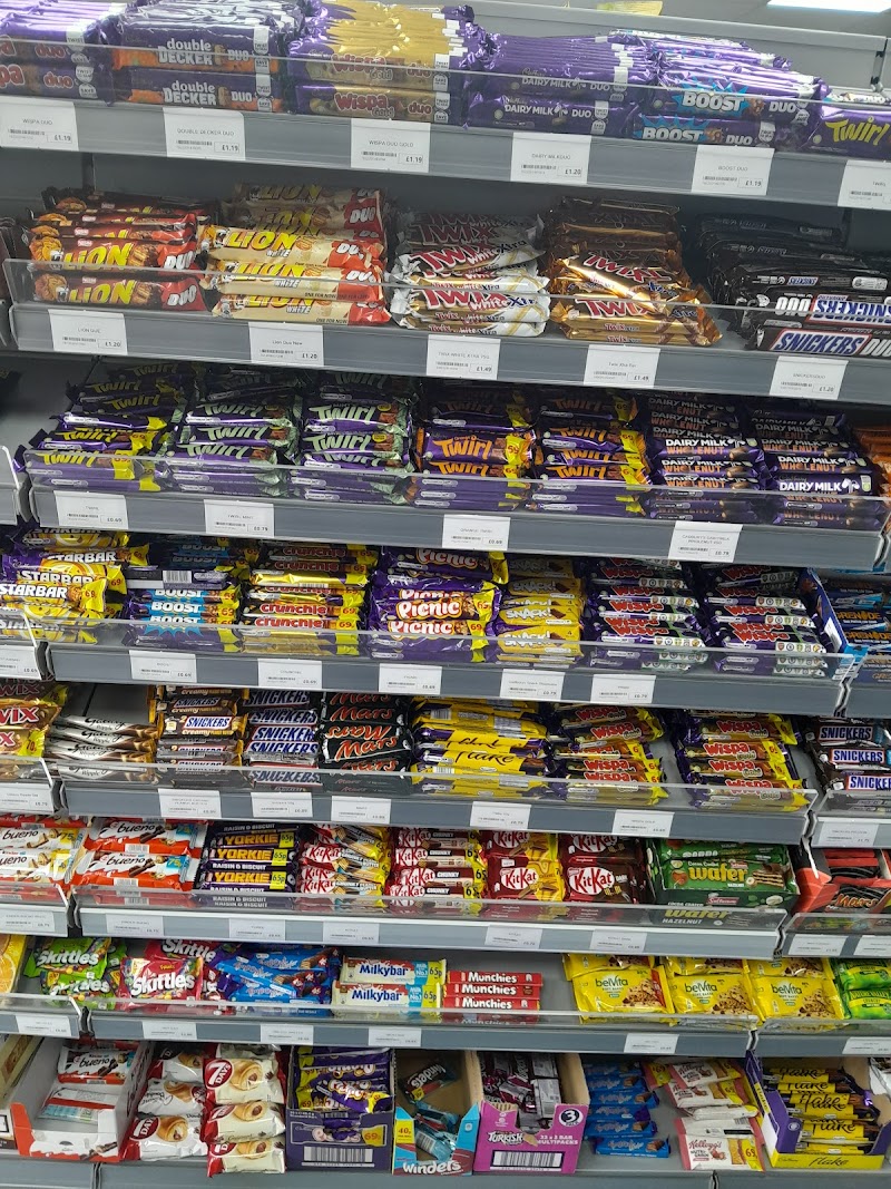 Albert Dock Mini Market LTD photo 2