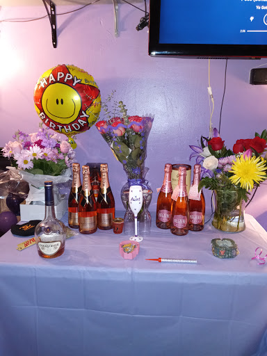 South Bronx Wine & Liquor Outlet - Thumbnail