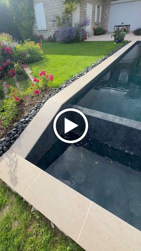 Photo de MONDIAL PISCINE & SPA. COIGNIERES à Trappes (78190)