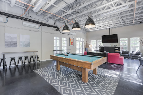 Canalside Lofts by null