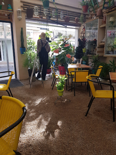 Muñoz y Arrabal - Visual