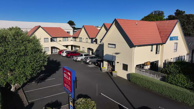 Reviews of Bella Vista Te Anau Motel Accommodation in Te Anau - Night club