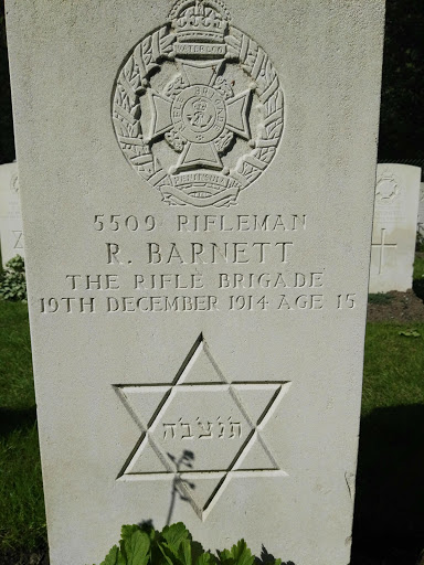 Le Mémorial et les cimetères britanniques