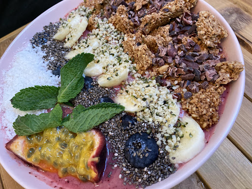 Peachy Juicery & Café - Thumbnail