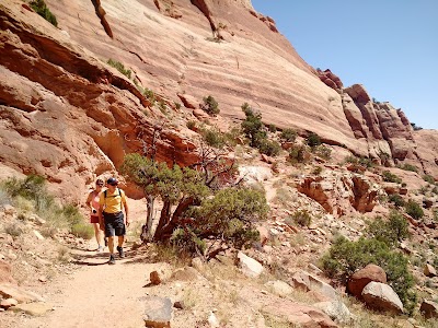 Monument Canyon Trailhead