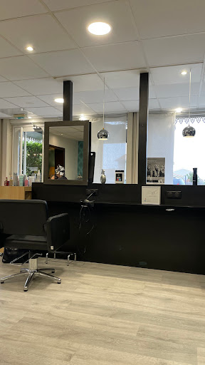 Cyril coiffeur