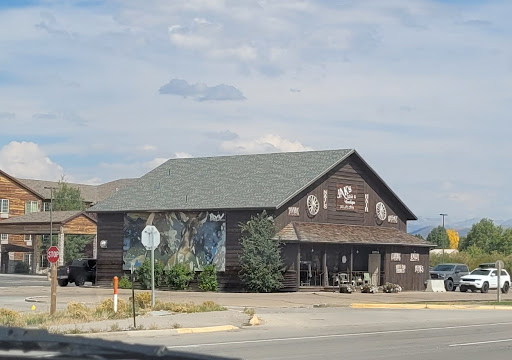 Jak's Salon & Boutique - Thumbnail