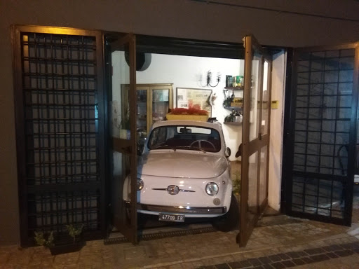 Holyday Bar Gallery - Italy