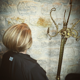 Photo n°43 de LAZZARO FRANCO - Private Hairdresser - Boudoir à Paris (Salon de coiffure)