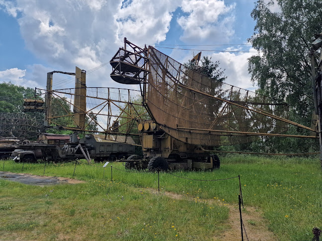 Powsińska 13, 02-920 Warszawa