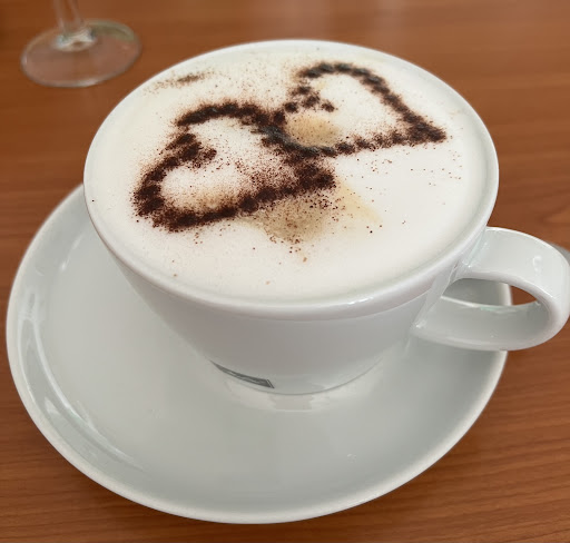 Cayade Eiscafe - Visual