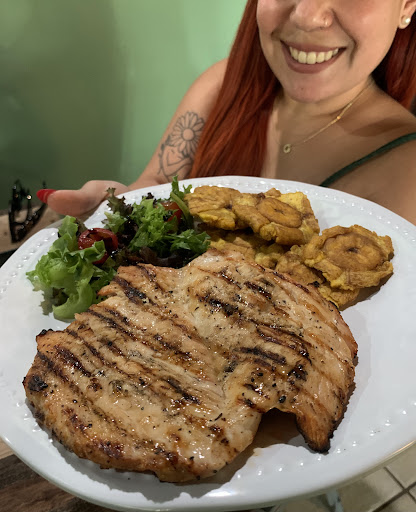 Recao y Cilantro Restaurant - Thumbnail