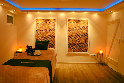Goldene Hände Massage Gallery - Germany