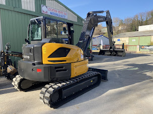 Photo n°1 de BARTHELEMY LOCATION à La Brillanne (Agence de location de matériel)