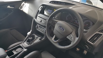 Photos of CMH Kempster Ford Durban South