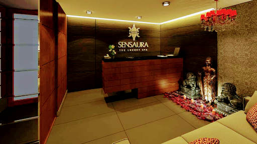 SENSAURA Best Spa In GK2