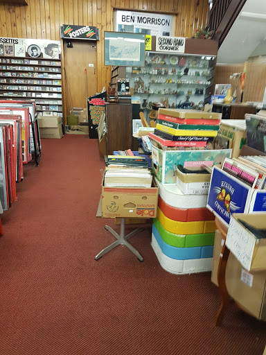 Disk Den - Visual