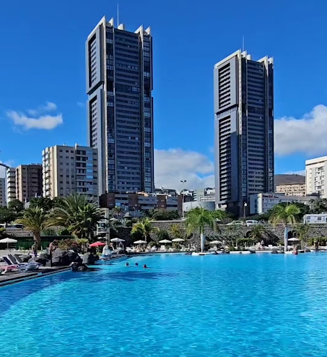 Preciosos apartamentos en las Torres de Santa Cruz