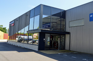 Photo n°23 de Autodistribution Fichou QUIMPER à Quimper (Magasin d'accessoires pour poids lourds)
