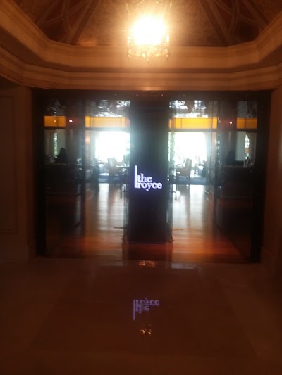 Photos of The Langham Huntington Bar