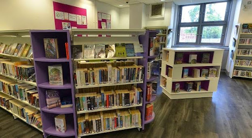 Thamesmere Library - Visual