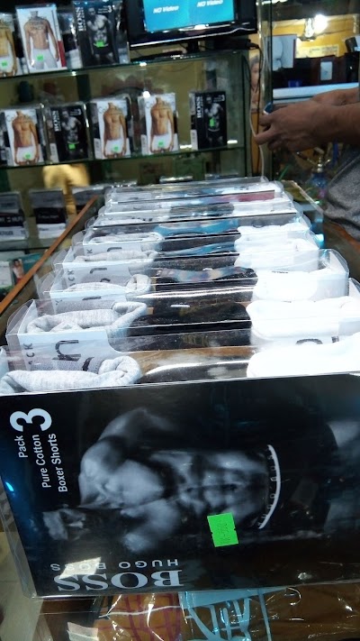 Photos of DiscoverE Gallery