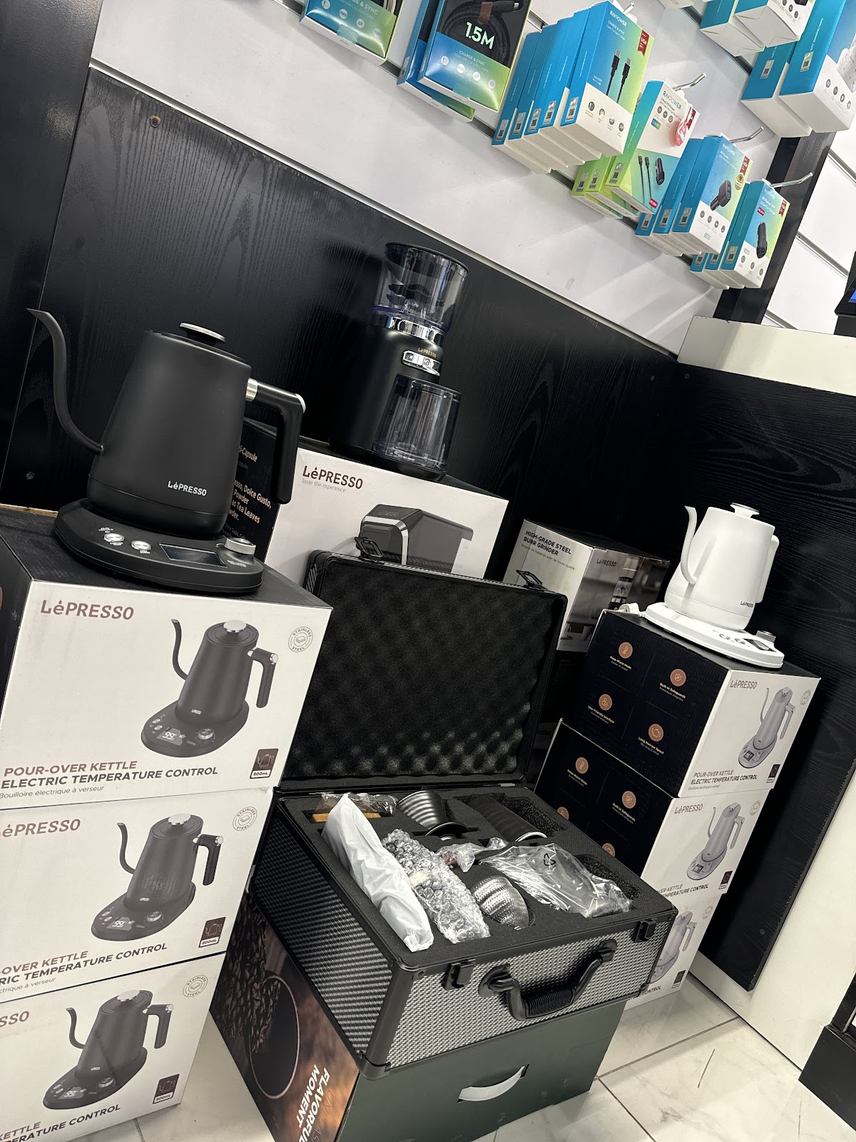 X Store general trading - صورة 3