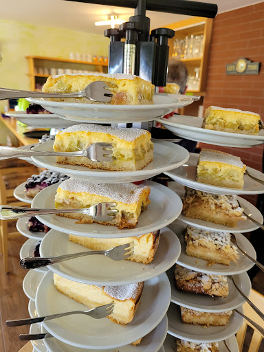 Sabine's Bar Cafe - Visual
