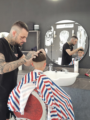 Rolly’s Barber Shop - Thumbnail