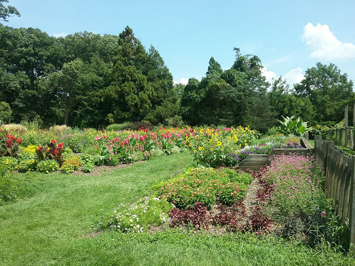 Rutgers Gardens