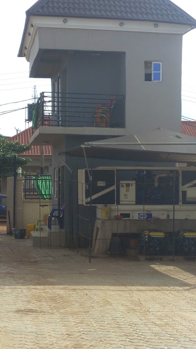 Photos of Uromi Main Market