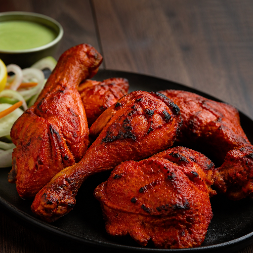 Experience juicy, flavour-packed tandoori chicken at The Soldiers Restaurant & Bar, where every p…