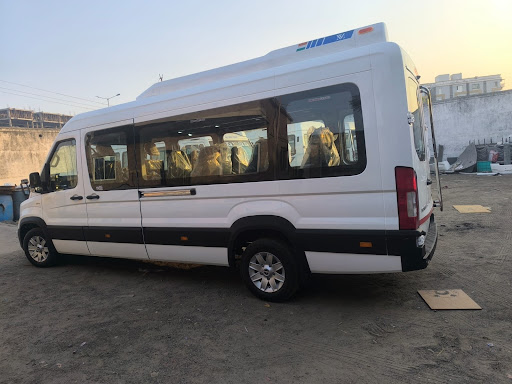 🚖 Him Gaurav Travel – Your Trusted Taxi Service in Shimla 🚗 post image