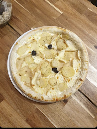 Photo n°19 de Gusto Pizza Gaillon (Fermé durant le mois d'Aout pour travaux) à Gaillon (Restaurant)