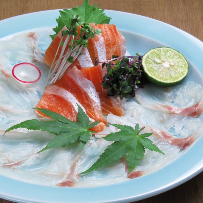 魚貝・鶏料理・日本酒 とよ新 神戸三宮