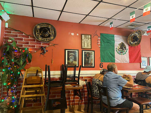 La Fondita Mexicana & Taco Shop - Thumbnail