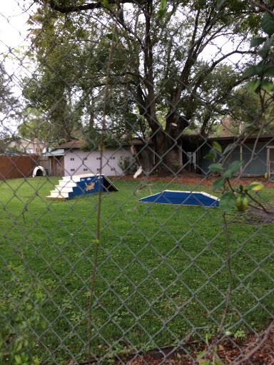 Country Club Pet World Kennel - Thumbnail
