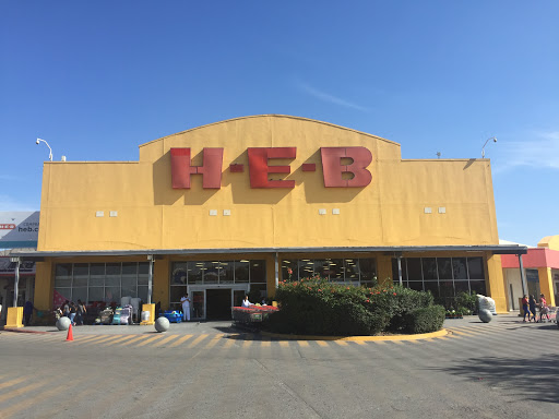 H-E-B Laredo - Visual