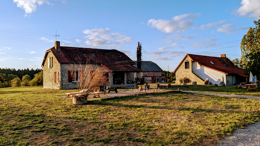 Photo de Maison Piscine & Jacuzzi à Creuzier-le-Vieux (03300)